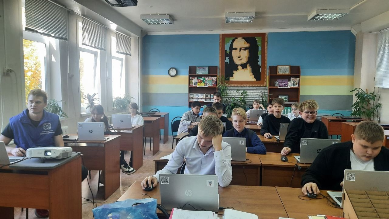 Мобильный технопарк «Кванториум»-в долине счастья