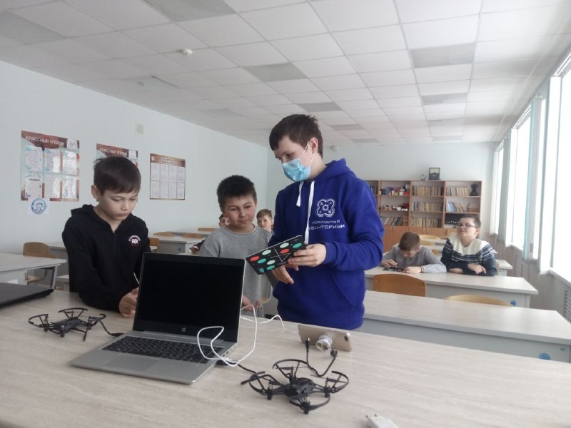 Наставники мобильного технопарка 